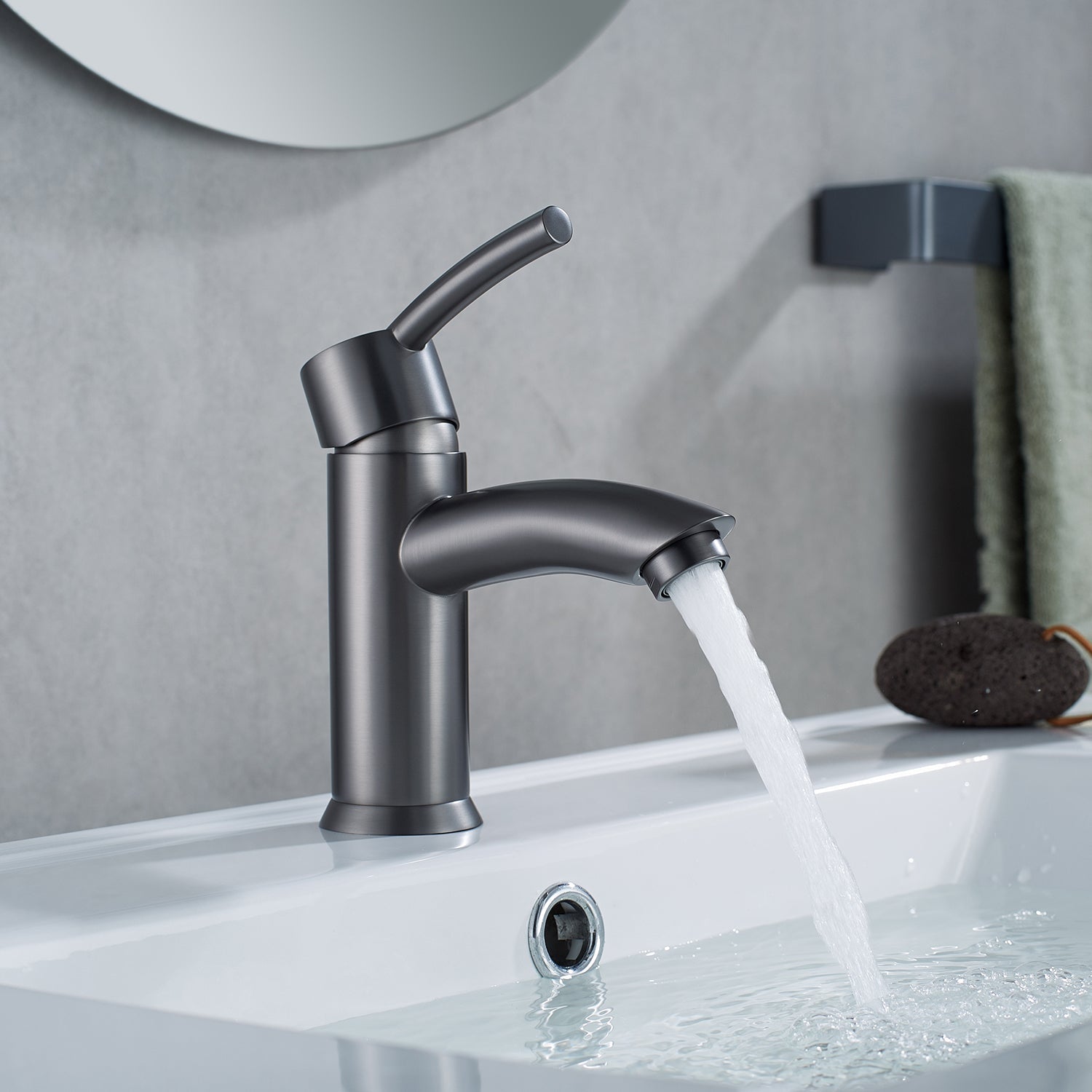 Vinnova Design Bliss Single Handle Basin Bathroom Faucet - New Star Living