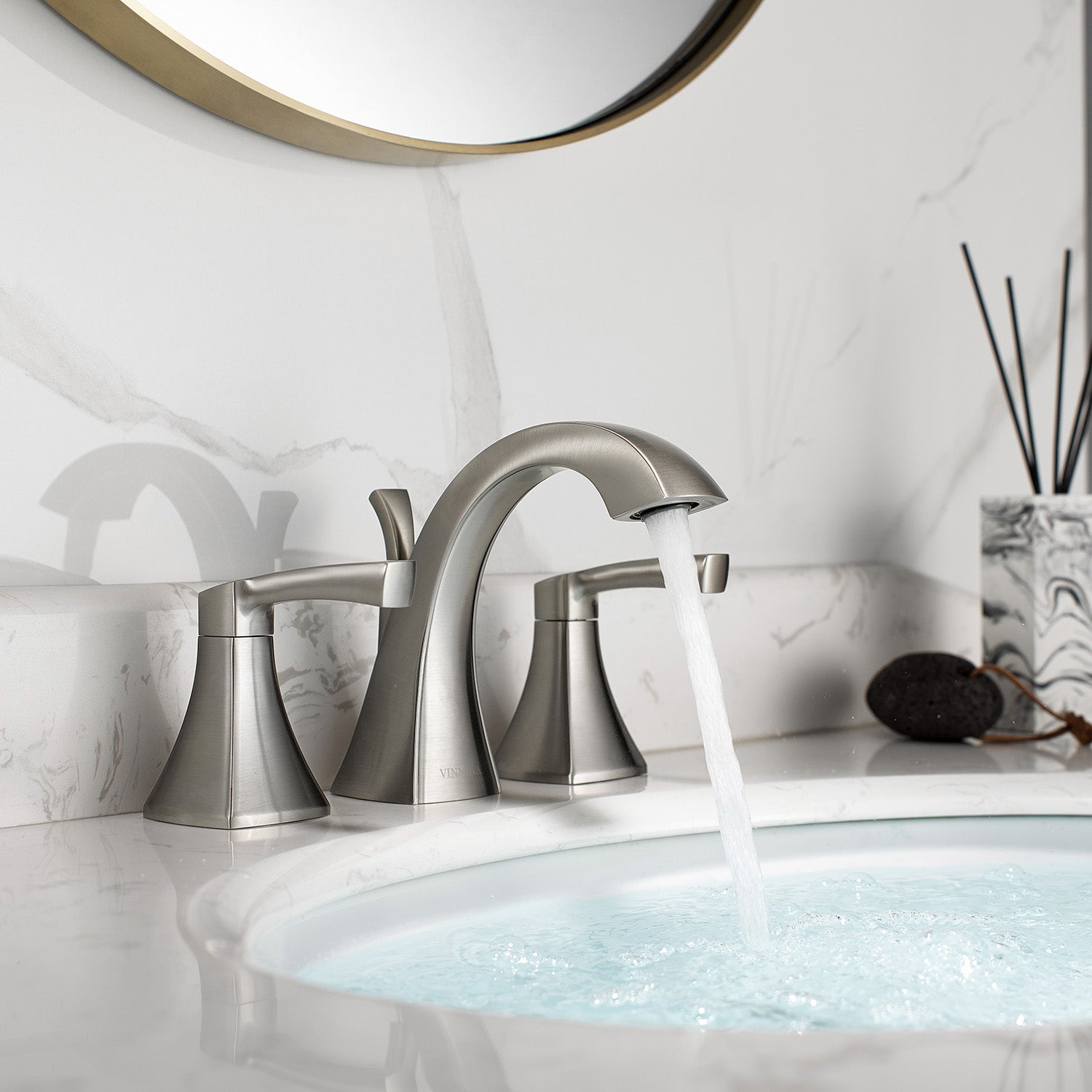 Vinnova Design Abbie Two Handle 8" Widespread Bathroom Faucet - New Star Living