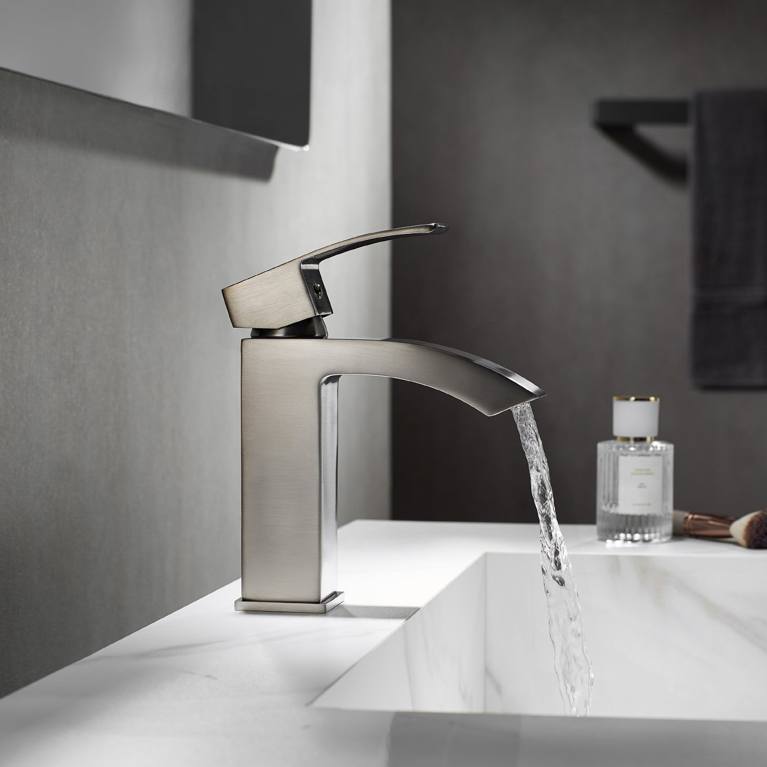 Vinnova Design Noya Single Low Handle Hole Lever Vessel Satin Nickel Bathroom Faucet - New Star Living