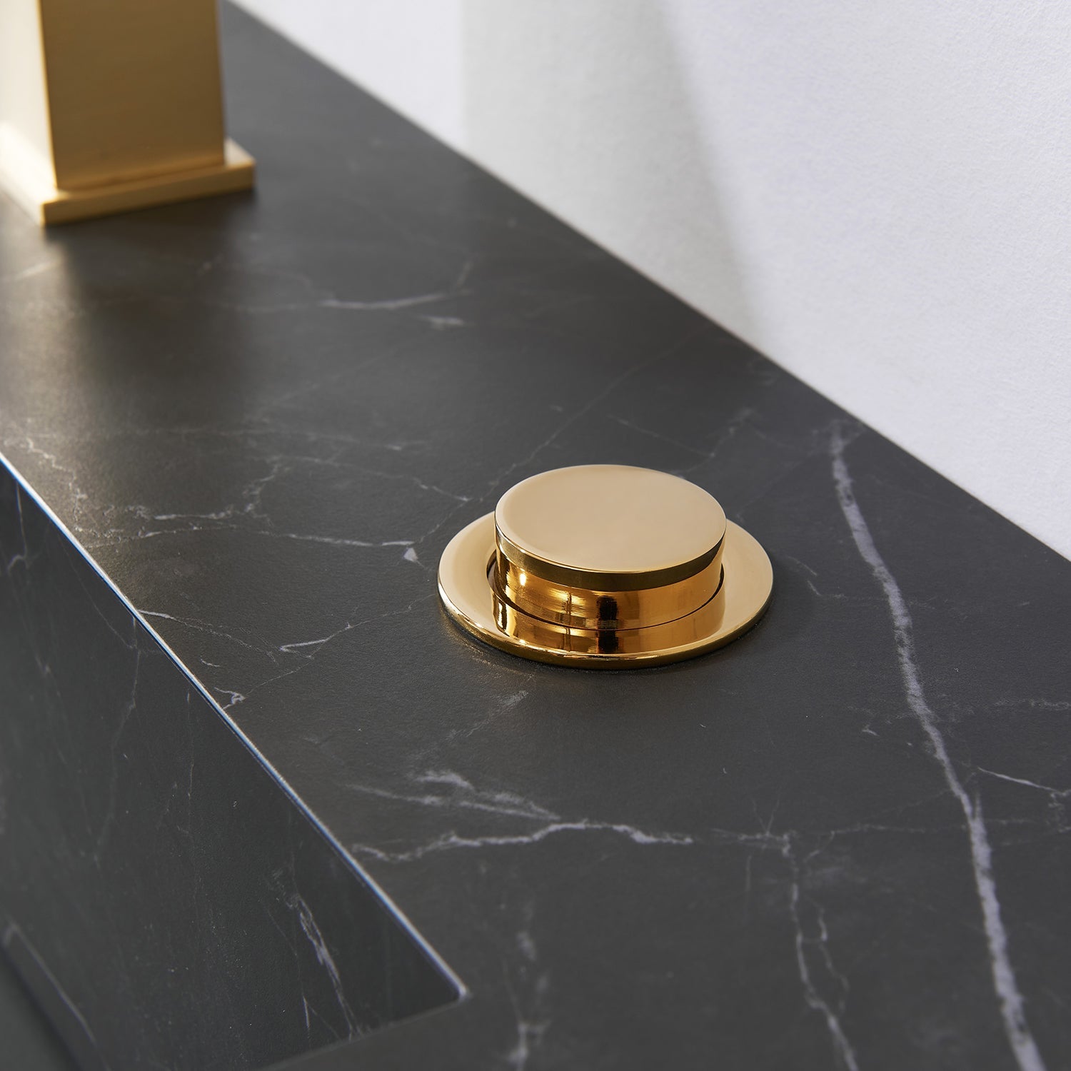 Vinnova Design Segovia 72" Double Sink Bath Vanity in Suleiman Oak with Black Sintered Stone Top - New Star Living