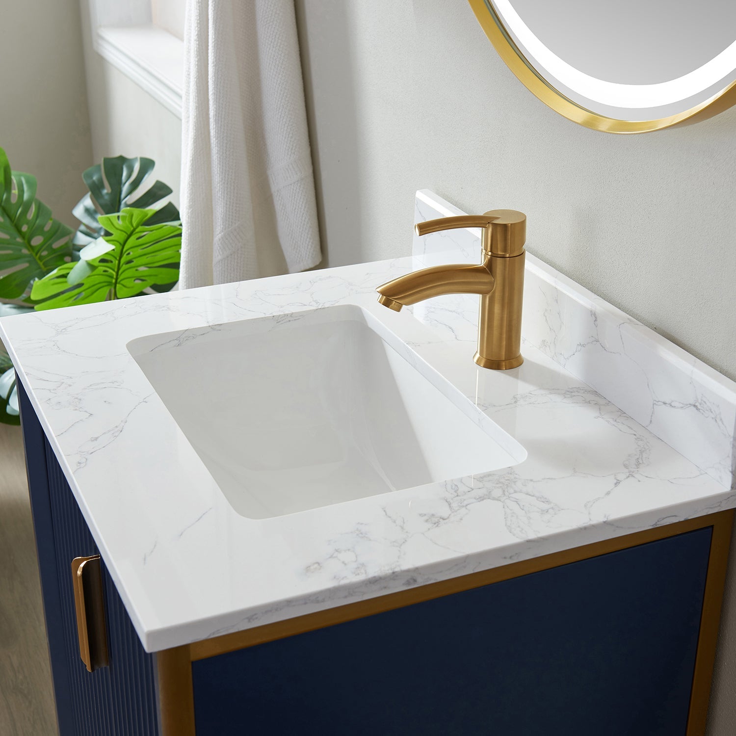 Vinnova Design Granada 24" Single Vanity in Royal Blue with White Composite Grain Stone Countertop - New Star Living