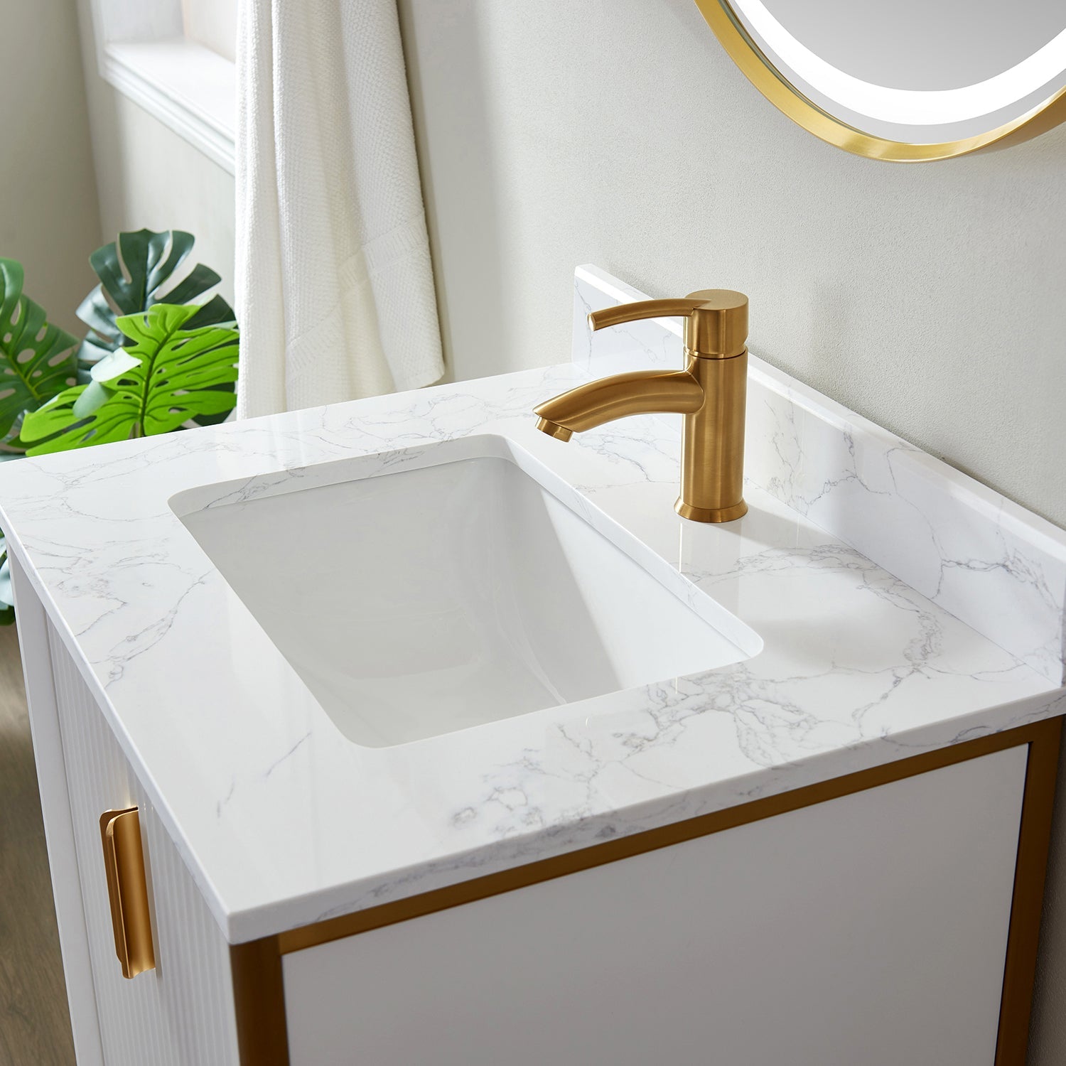 Vinnova Design Granada 24" Single Vanity in White with White Composite Grain Stone Countertop - New Star Living