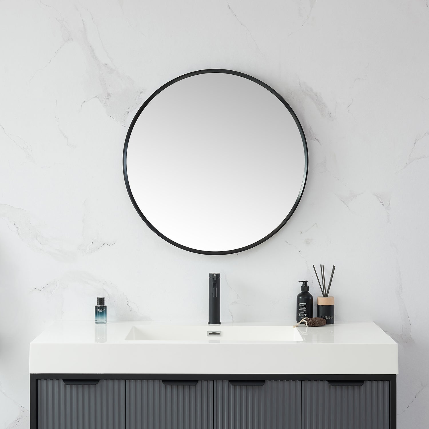 Vinnova Design Cascante 28 in. W x 28 in. H Round Metal Wall Mirror in Brushed Black - New Star Living