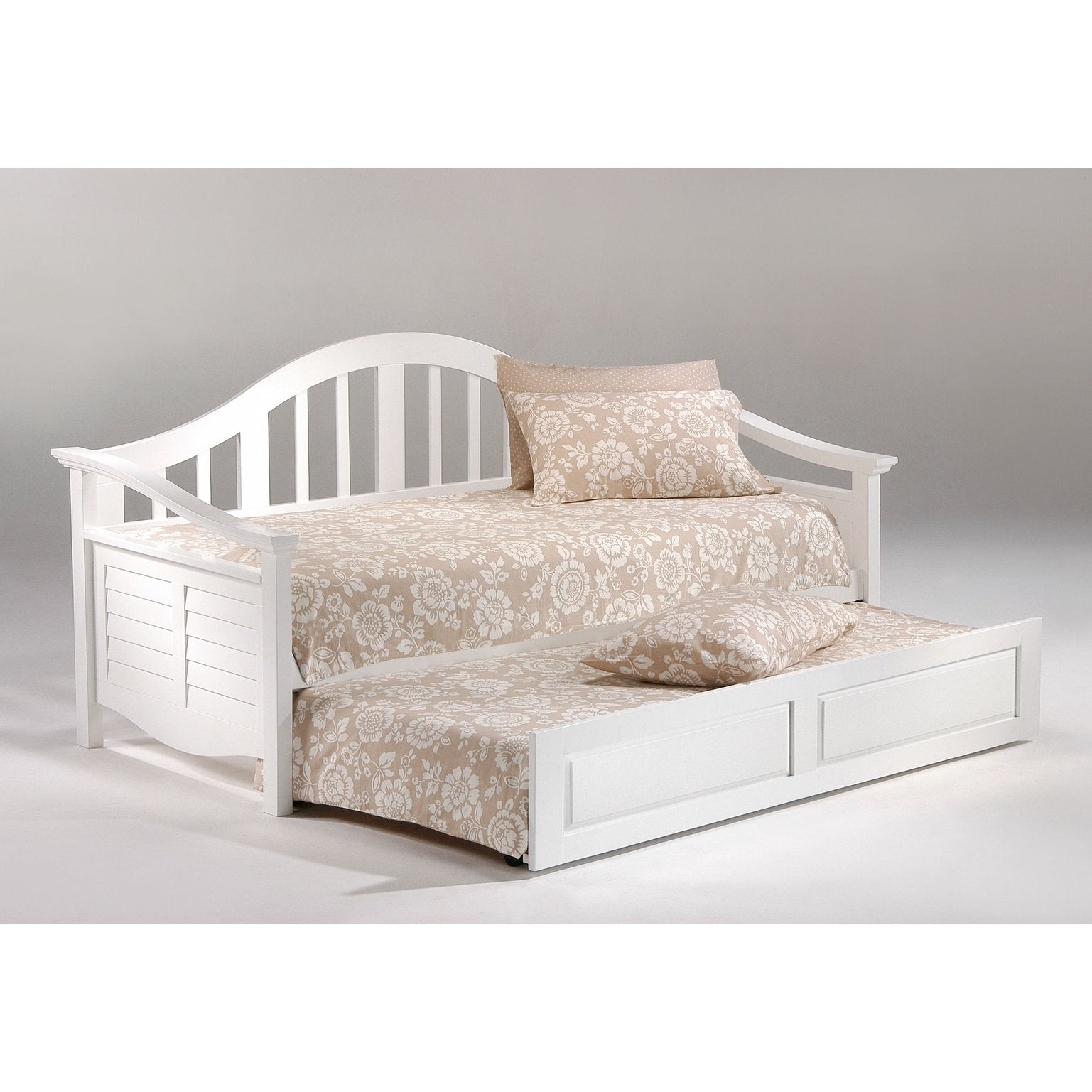 Night and Day Furniture White Seagull Daybed Complete